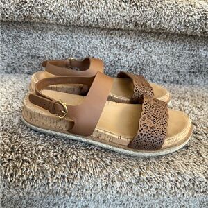 Salvatore Ferragamo Women’s Brown Leather Sandals